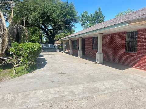 Mcfarland, HOUSTON, TX 77060