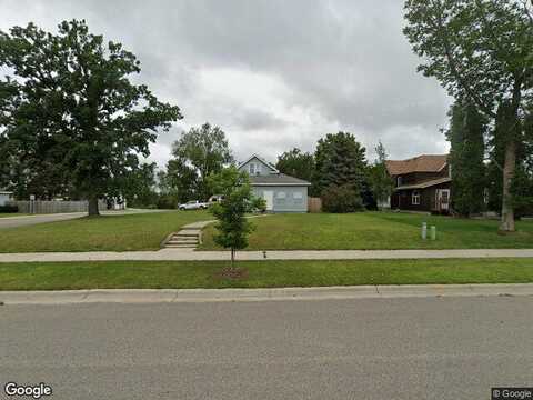 West, DETROIT LAKES, MN 56501