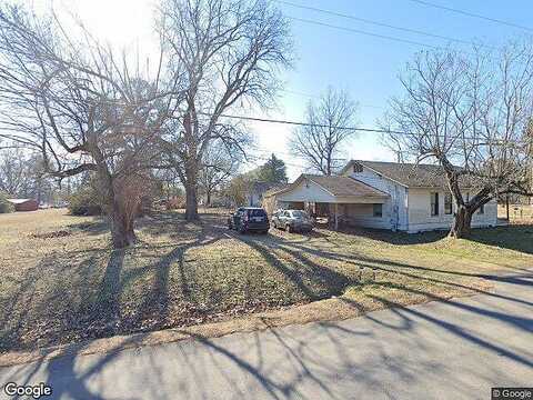 255 911 S, Avery, TX 75554