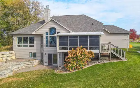 Lake Breeze, CHILTON, WI 53014