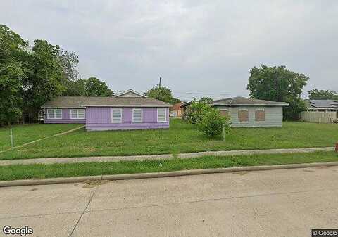 8Th, FREEPORT, TX 77541