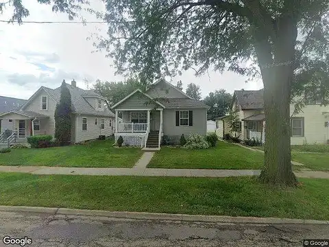 8Th, CEDAR RAPIDS, IA 52404