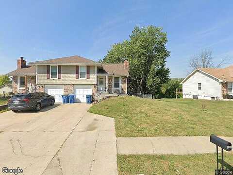 Sobbie, PLEASANT VALLEY, MO 64068