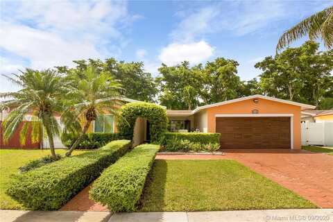 18Th, PEMBROKE PINES, FL 33024