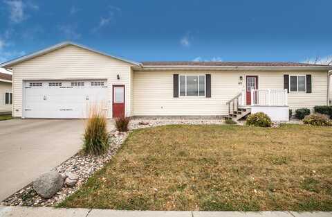 615 SW 13th Avenue, Aberdeen, SD 57401