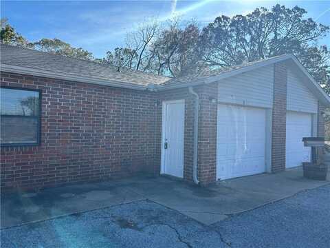 174 Brooke Lynn DR Unit #B, Gentry, AR 72734