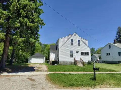 212 E Palm Street, Alpena, MI 49707