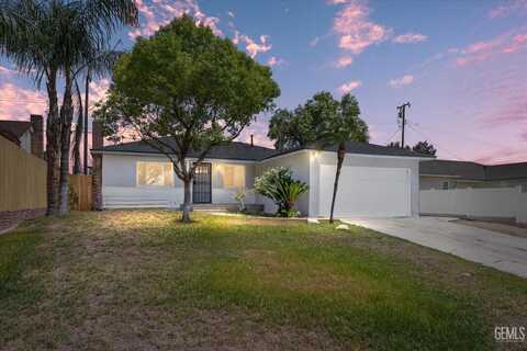 2217 Autumn Street, Bakersfield, CA 93306