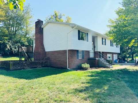 629 Joyce Ann Circle, Maysville, KY 41056