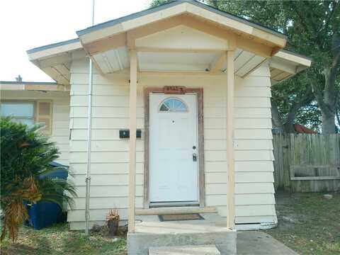 3921 Chestnut Street, Corpus Christi, TX 78411