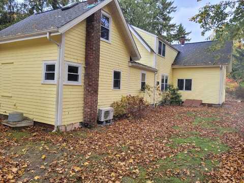 29 Coolidge Street, Cotuit, MA 02635