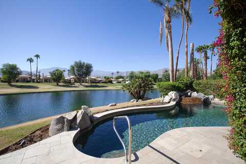 78665 Descanso Lane, La Quinta, CA 92253