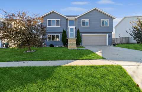 522 E 3rd Street, Huxley, IA 50124