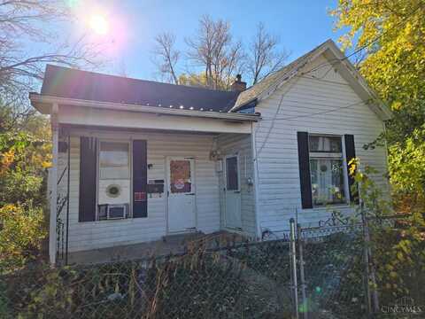 107 Central Avenue, Blanchester, OH 45107