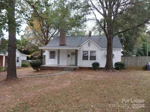 2733 Parkway Avenue, Charlotte, NC 28208