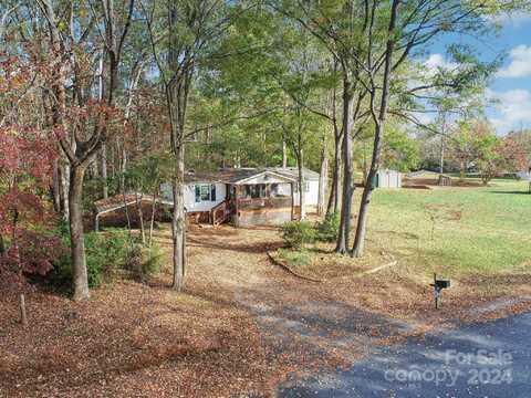 710 Lakedale Drive, Clover, SC 29710