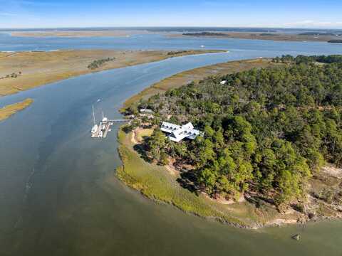 12 Beachview Lane, Edisto Island, SC 29438