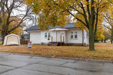 200 S Cedar Street, Jefferson, IA 50129