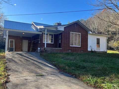 317 Locust Grove Road, Stambaugh, KY 41257