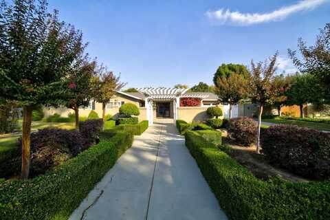 1264 Twain W, Fresno, CA 93711