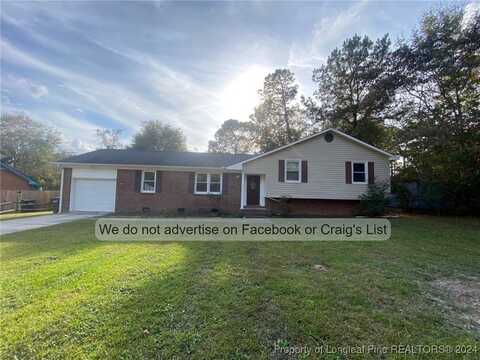 5702 Lochness Court, Fayetteville, NC 28304