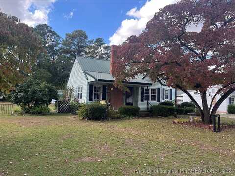 211 Roberts Street, Raeford, NC 28376