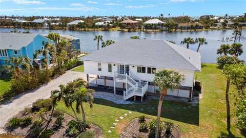 3311 Twin Lakes Lane, Sanibel, FL 33957