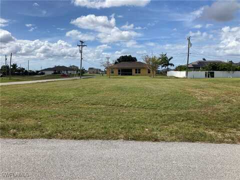 2104 NW 9th Place, Cape Coral, FL 33993