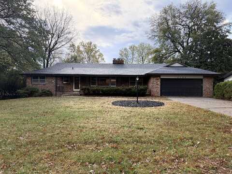 2734 E Glenwood Street, Springfield, MO 65804