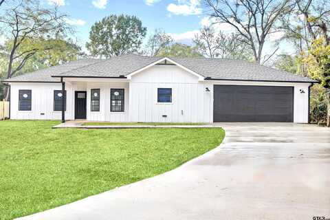 225 E Johnson Street, Rusk, TX 75785