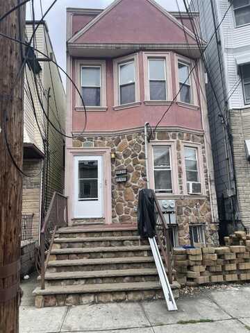 170 BOYD AVE, JC, West Bergen, NJ 07305