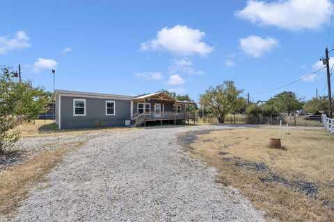 496 Wood Forest Road, Kingsland, TX 78639