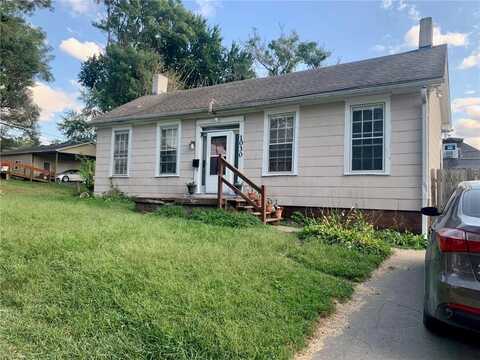 1030 Douglas Street, Saint Joseph, MO 64505