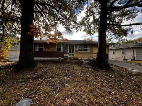 7901 NE 51st Terrace, Kansas City, MO 64119