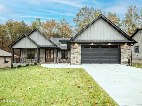 326 Beachwood Drive, Crossville, TN 38558