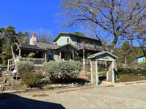 904 N Tanglewood Lane, Kerrville, TX 78028