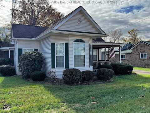 2927 Putnam Avenue, Hurricane, WV 25526