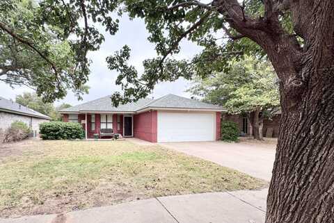 2106 93rd Place, Lubbock, TX 79423