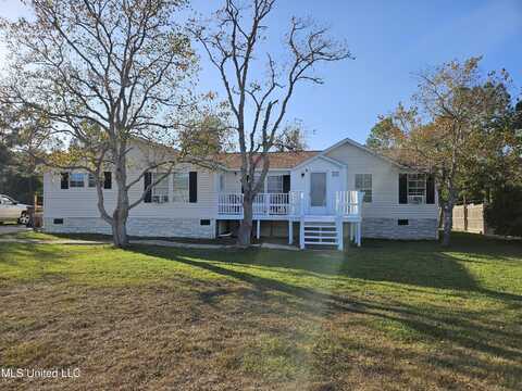 19255 N Shaw Road, Saucier, MS 39574