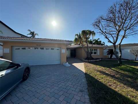 10128 YACHT CLUB DRIVE, TREASURE ISLAND, FL 33706