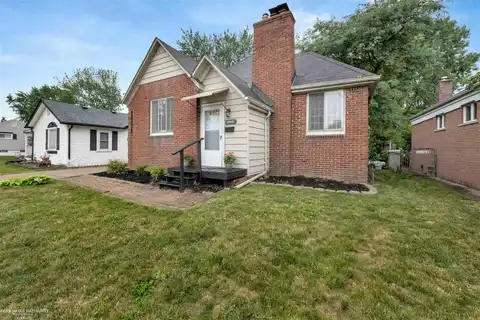 29801 Maplegrove, Saint Clair Shores, MI 48082