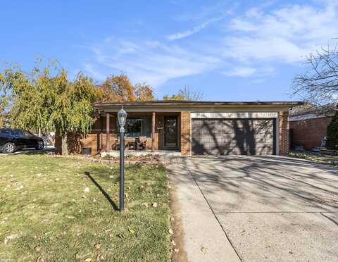 17849 Maybury, Clinton Township, MI 48035