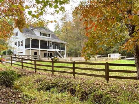 360 River Cove Lane, HAYESVILLE, NC 28904