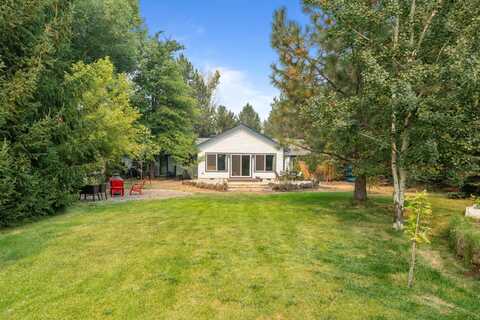 60419 Lakeview Drive, Bend, OR 97702