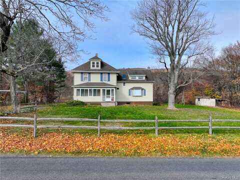 53 Butterville Road, New Paltz, NY 12561