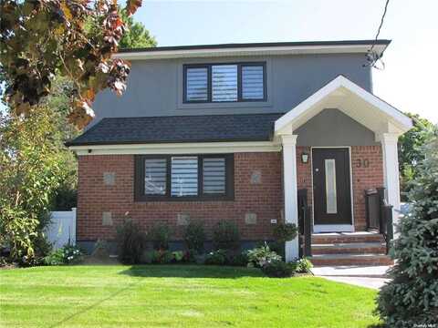 30 Reid Avenue, Rockville Centre, NY 11570