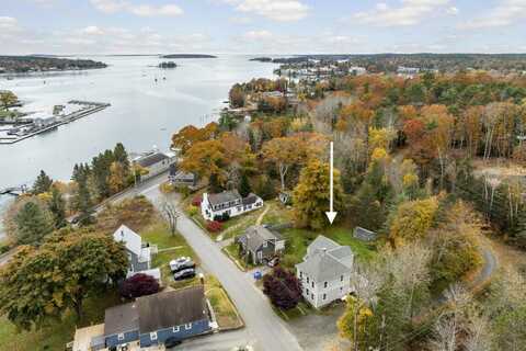 14 Williams Street, Boothbay Harbor, ME 04538