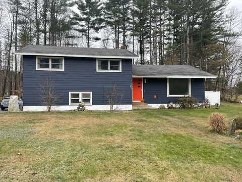 201 Perham Street, Farmington, ME 04938