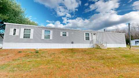 25 Tirrell Avenue, Mechanic Falls, ME 04256