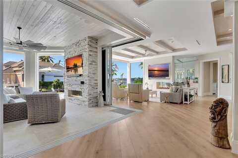1314 Marlin, NAPLES, FL 34102